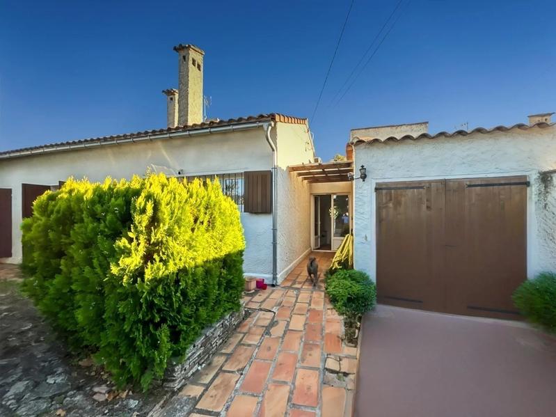 Maison - 92 m² - 5 pièces