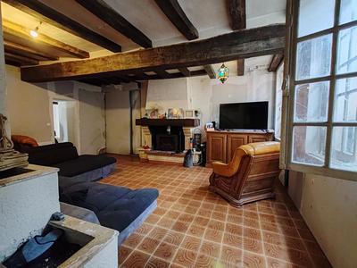 Maison - 145 m² - 5 pièces