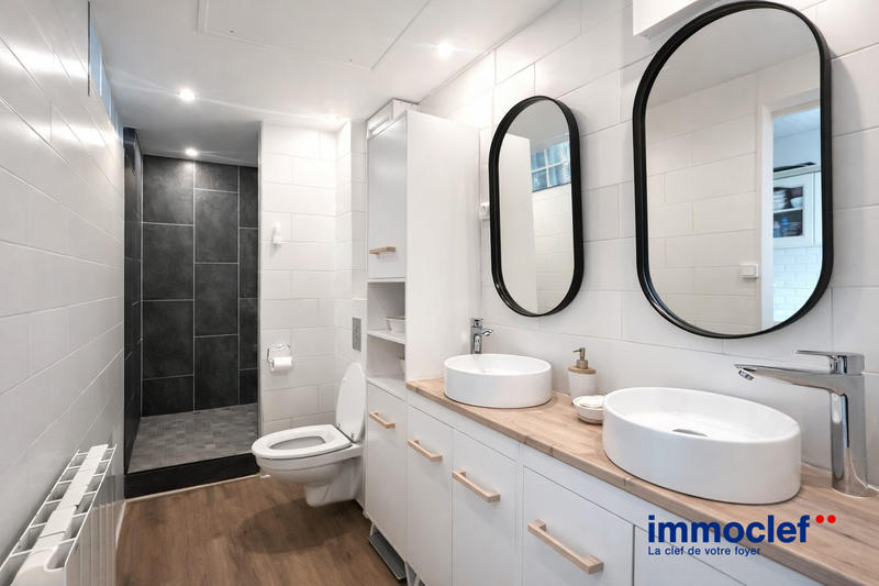 Maison - 95 m² - 4 pièces