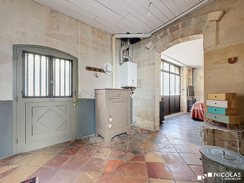 Bureau - 128 m² - 3 pièces