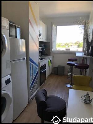 Chambre - 17 m² - 1 pièce