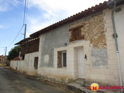 Maison traditionnelle - 82 m² - 3 pièces