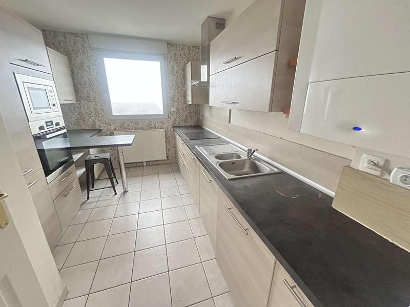 Appartement - 117 m² - 6 pièces