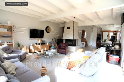 Maison - 235 m² - 8 pièces