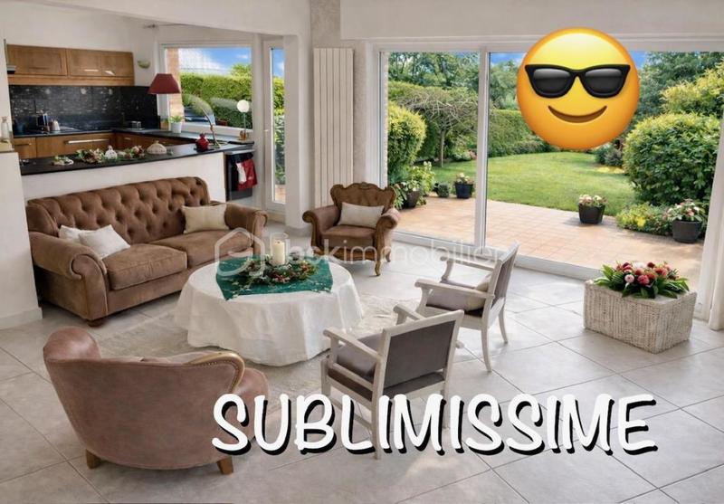 Maison - 230 m² - 7 pièces