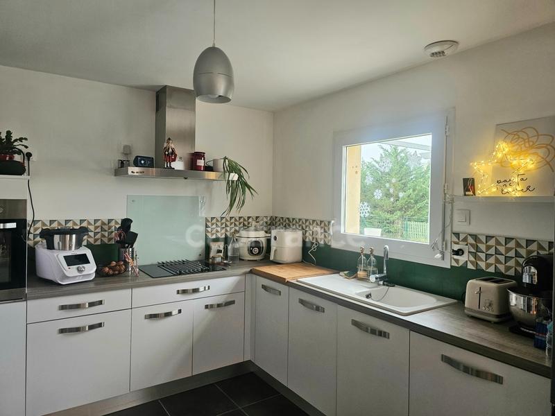 Maison - 96 m² - 5 pièces