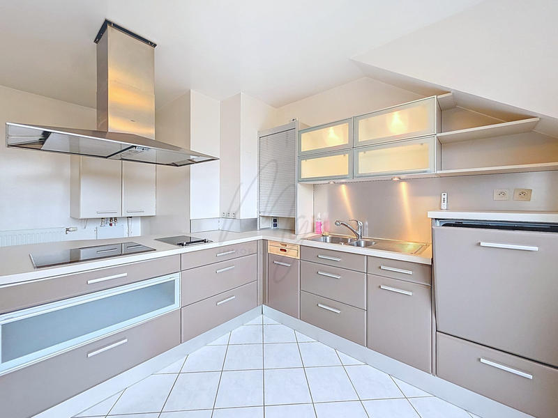 Appartement - 119 m² - 4 pièces