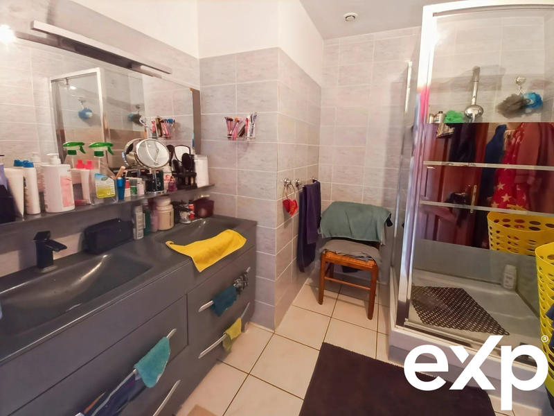 Maison - 104 m² - 4 pièces