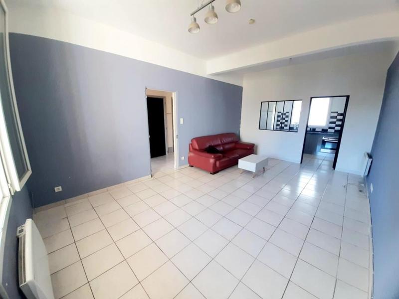 Appartement - 70 m² - 3 pièces