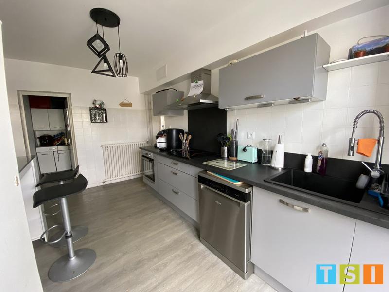 Maison - 105 m² - 5 pièces