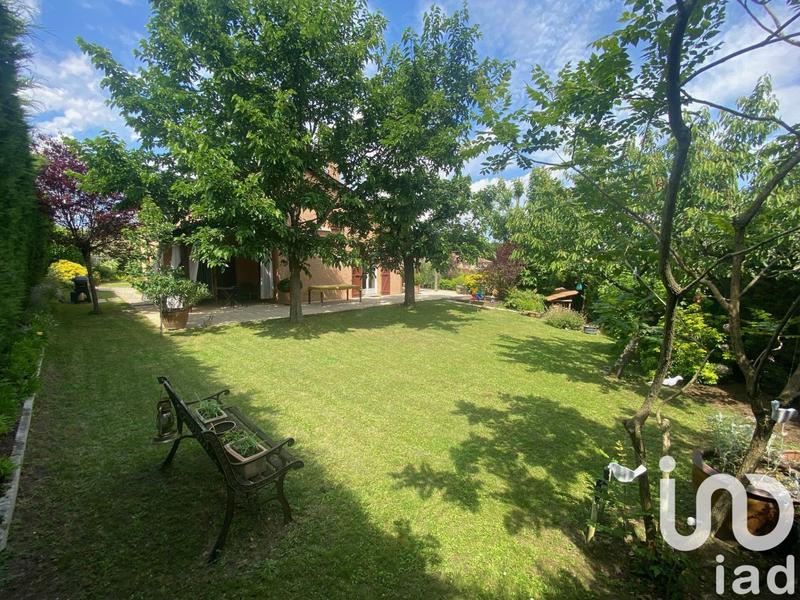 Maison - 255 m² - 7 pièces