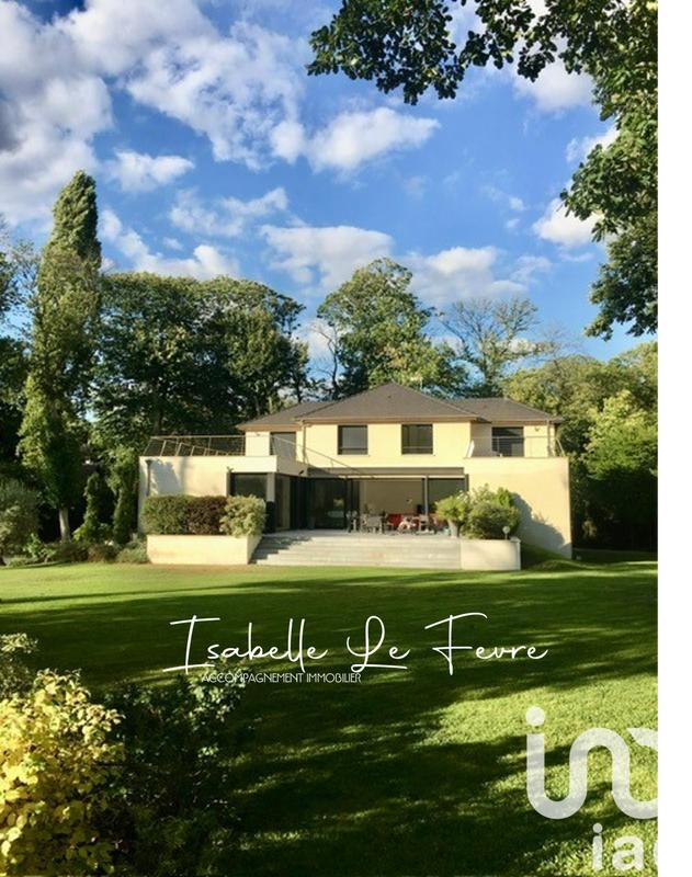 Maison de maîtres - 330 m² - 8 pièces