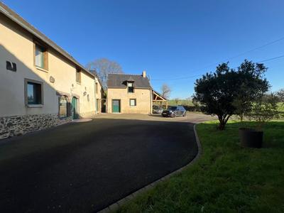 Longère - 143 m² - 5 pièces