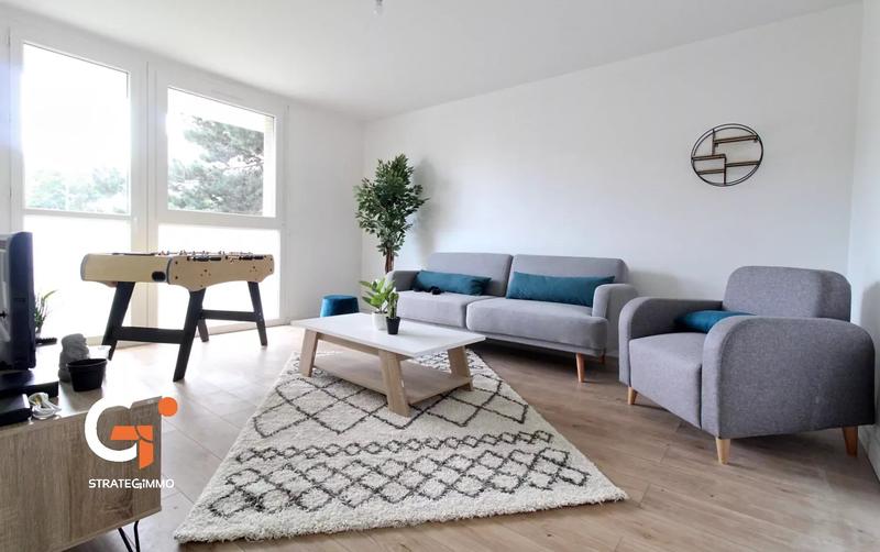 Chambre - 10 m² - 6 pièces