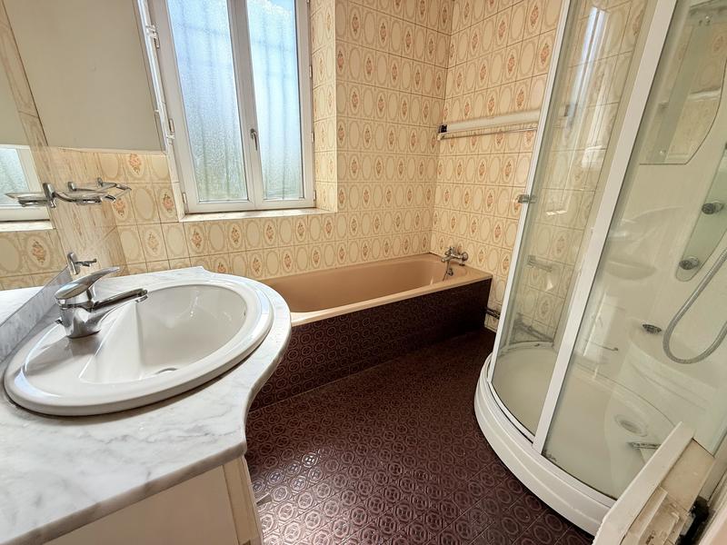 Maison - 150 m² - 6 pièces