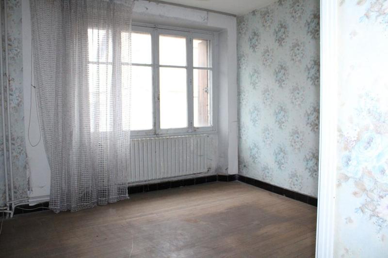 Maison - 200 m² - 12 pièces