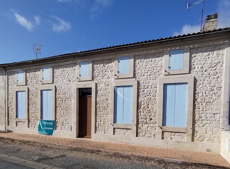 Maison - 88 m² - 4 pièces