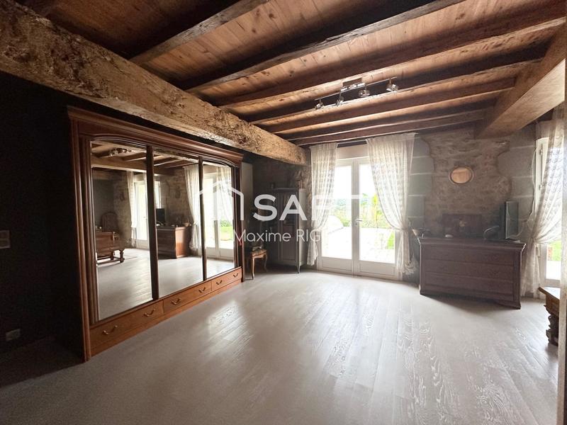 Maison - 285 m² - 4 pièces