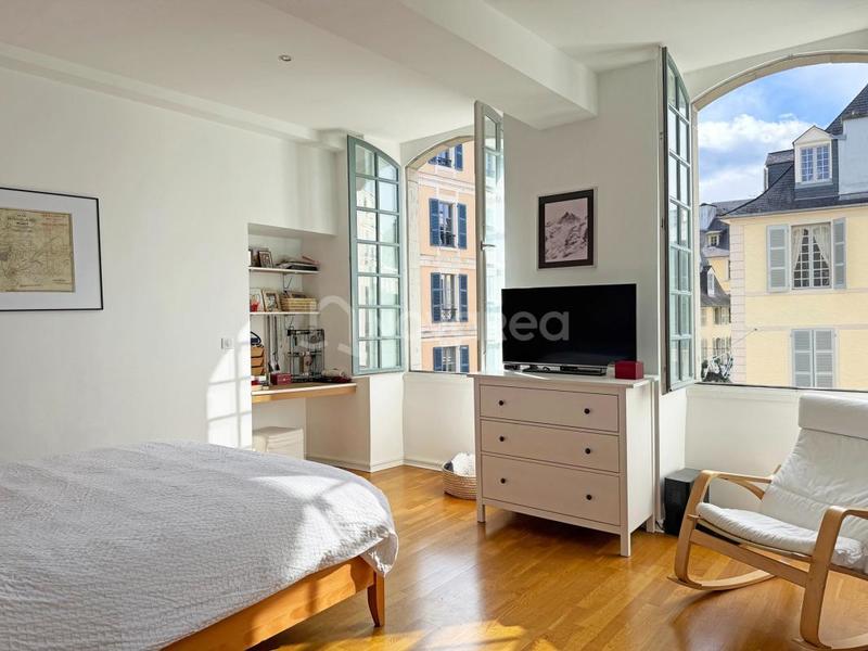 Appartement - 164 m² - 5 pièces