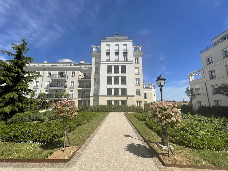 Appartement - 76 m² - 4 pièces