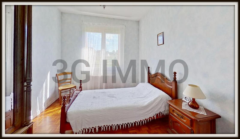 Maison - 150 m² - 7 pièces