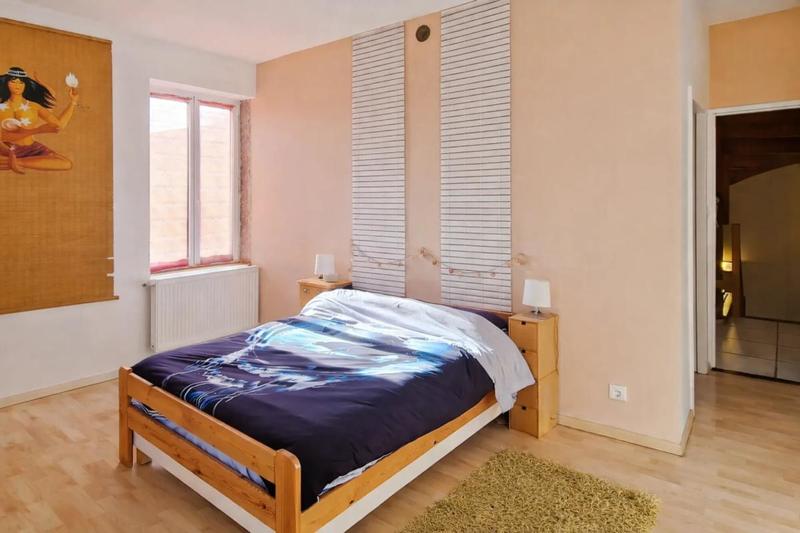 Maison - 137 m² - 6 pièces