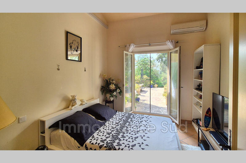 Villa - 120 m² - 6 pièces