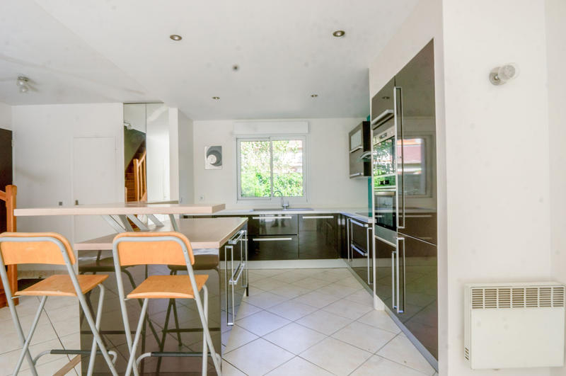 Maison - 135 m² - 7 pièces