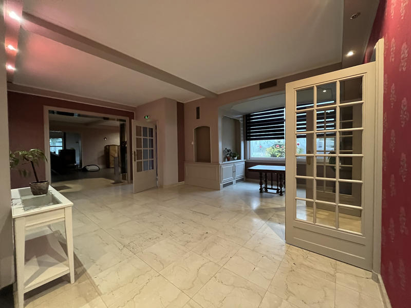 Local commercial - 429 m²