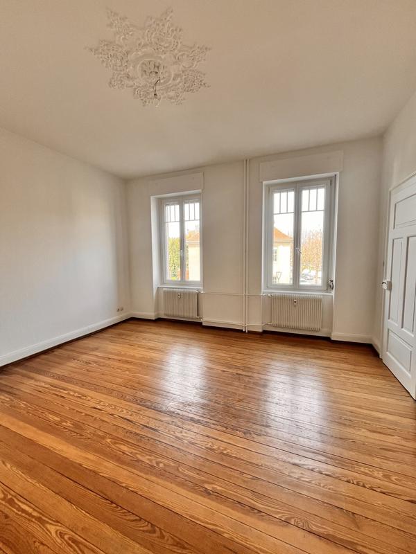 Appartement - 111 m² - 4 pièces