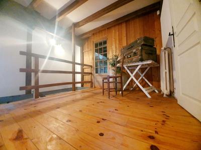 Maison - 220 m² - 9 pièces