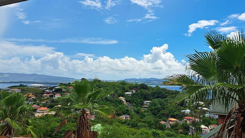 Appartement - 105 m² - 4 pièces