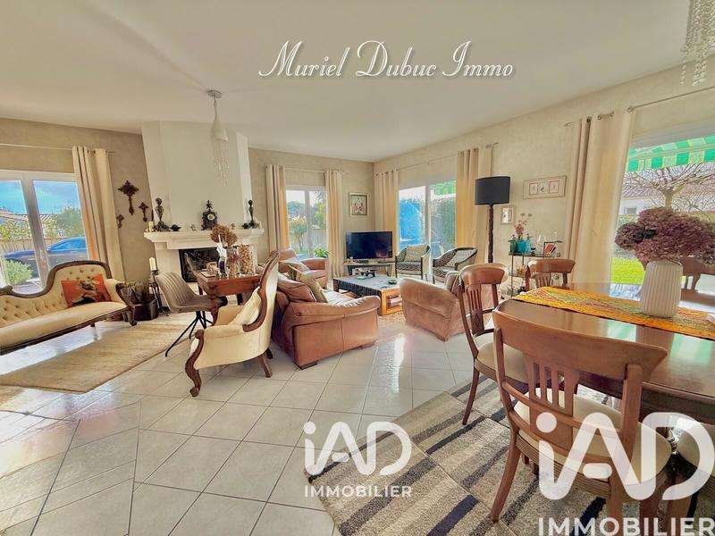 Maison - 185 m² - 5 pièces