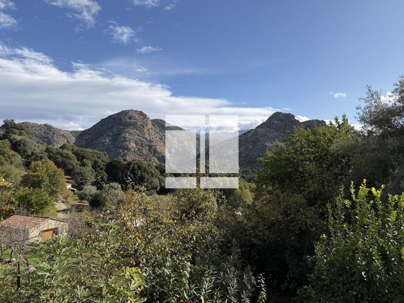 Maison de village - 128 m² - 4 pièces