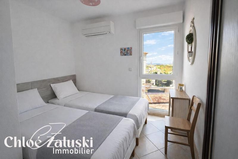 Appartement - 92 m² - 4 pièces