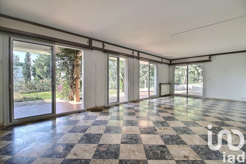 Appartement - 93 m² - 3 pièces