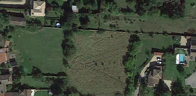 Terrain constructible - 800 m²