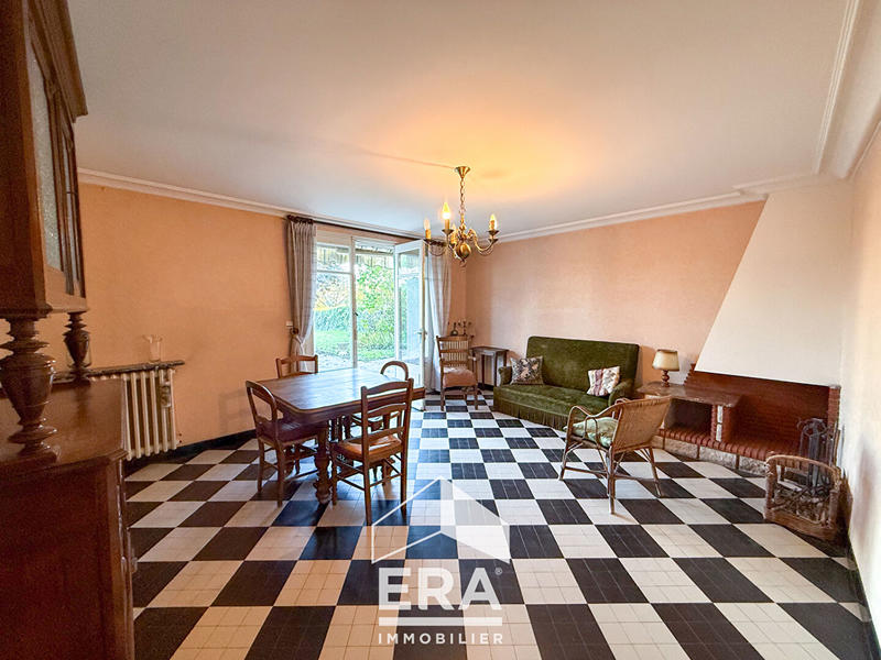 Maison - 179 m² - 6 pièces