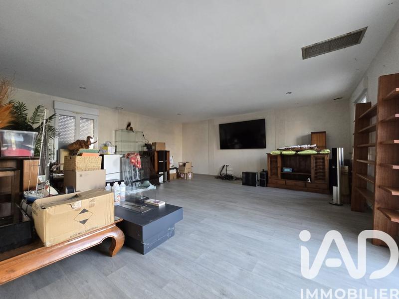 Maison - 227 m² - 5 pièces