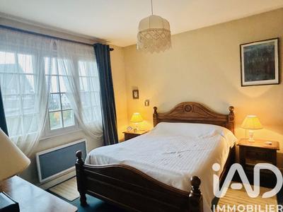 Maison - 128 m² - 5 pièces