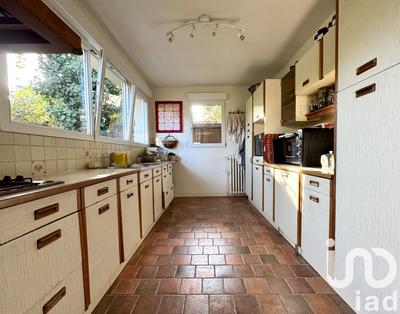 Maison de ville - 196 m² - 9 pièces