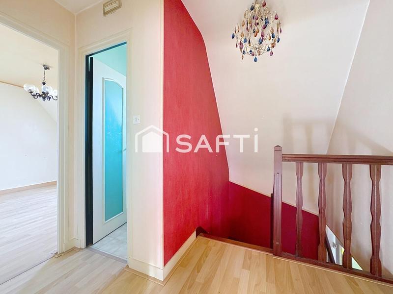 Maison - 160 m² - 9 pièces