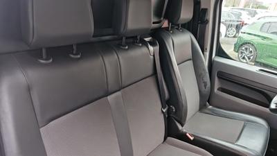 Citroën Jumpy Fourgon m bluehdi 120 ss bvm6 driver 300 nm