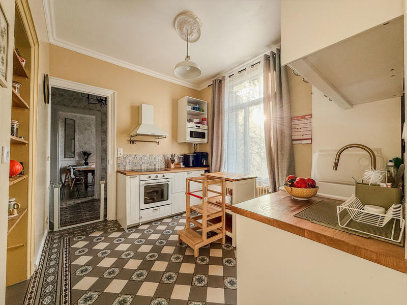 Maison - 140 m² - 6 pièces