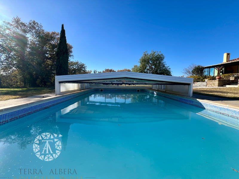 Villa - 195 m² - 7 pièces