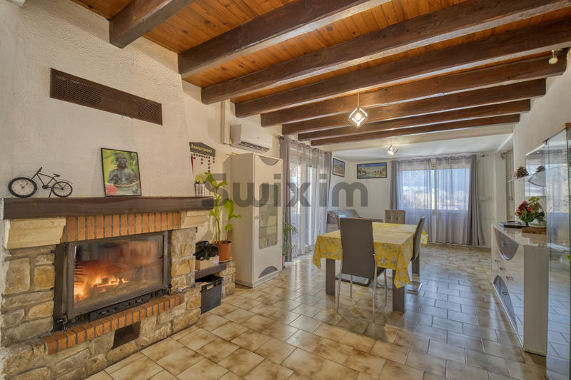 Maison - 144 m² - 6 pièces