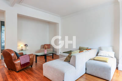 Appartement - 85 m² - 3 pièces