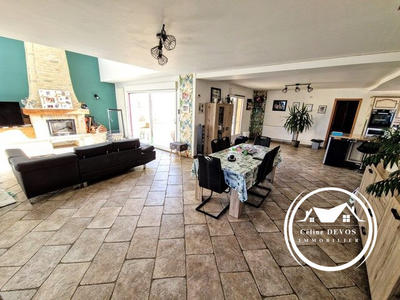 Maison - 240 m² - 6 pièces