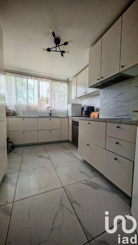 Appartement - 85 m² - 4 pièces