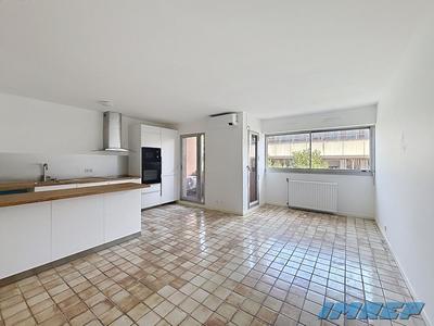 Appartement - 76 m² - 3 pièces